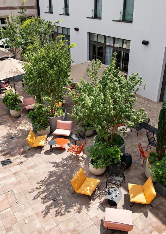 Hotel Leonor The Place To Live Страсбург Екстериор снимка